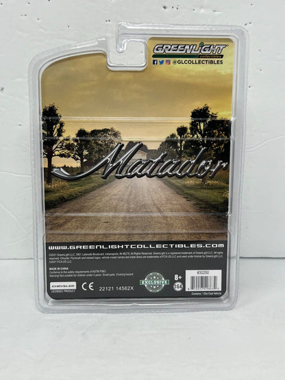 Greenlight Hobby Exclusive Matador 1971 AMC Matador 1:64 Diecast White