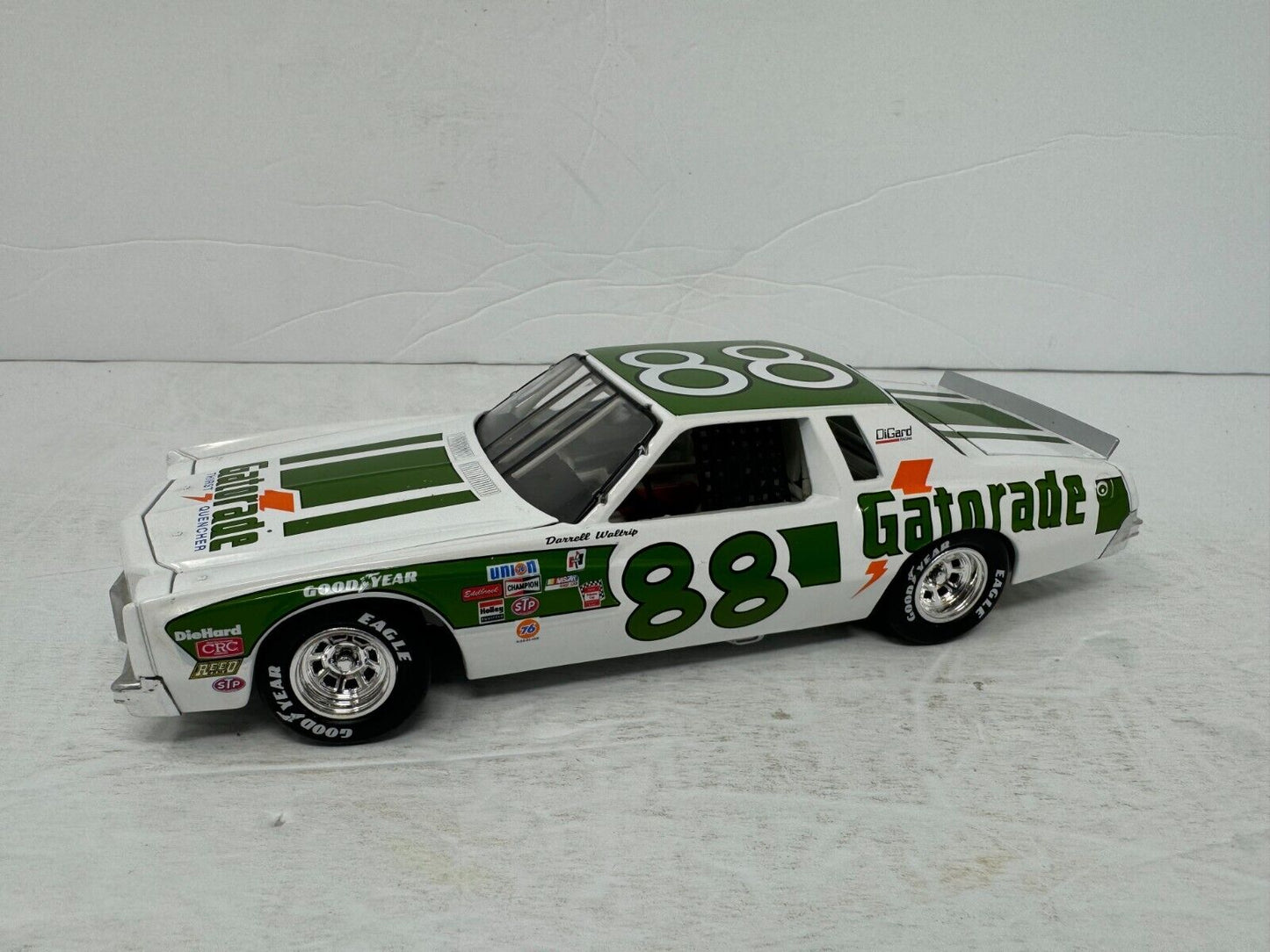 Action Nascar #88 Darrell Waltrip Gatorade 1979 Chevy Monte Carlo 1:24 Diecast