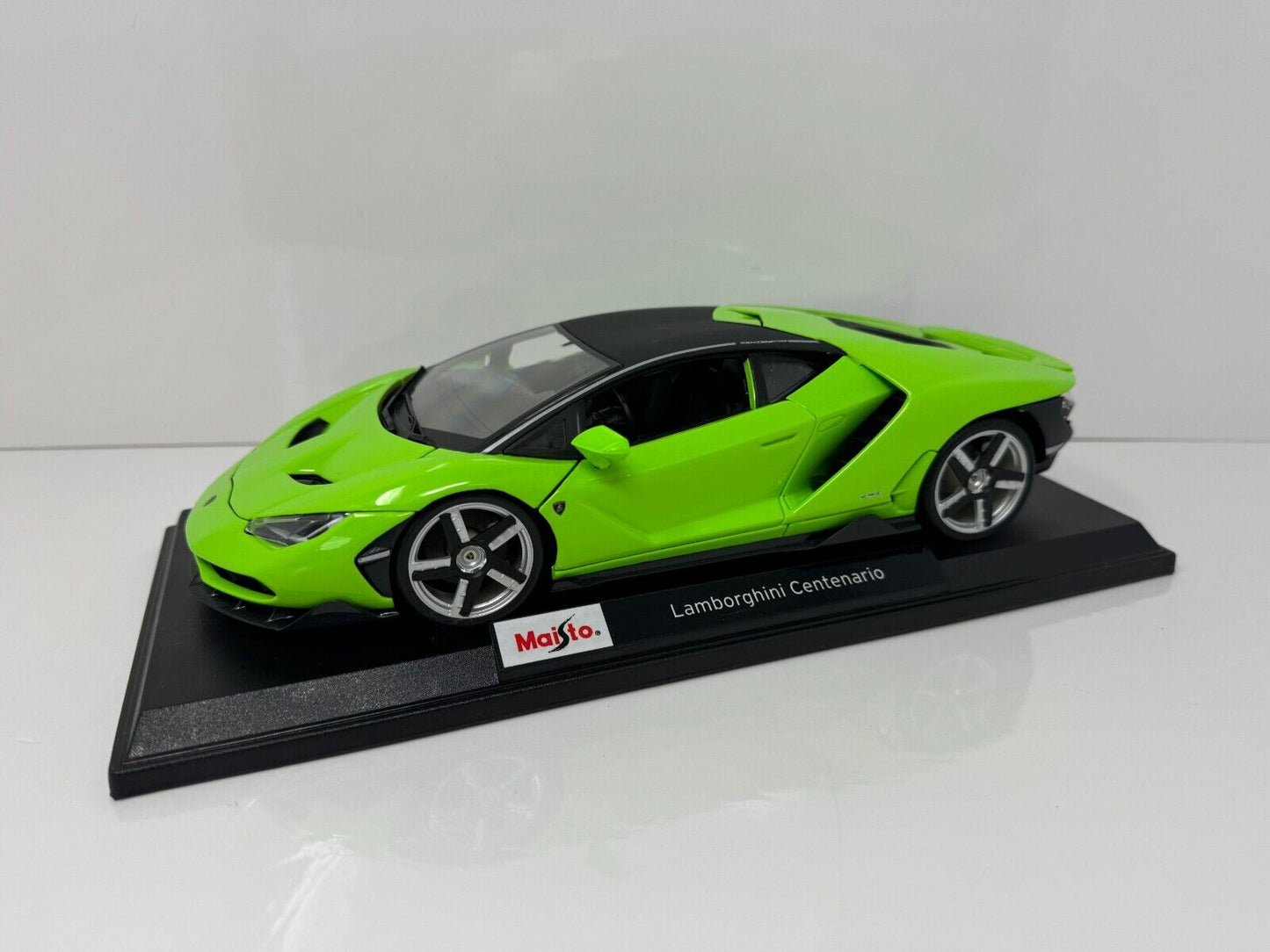 Maisto Lamborghini Centenario Special Edition 1:18 Diecast