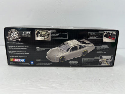 Lionel Nascar #1 Jamie McMurray WIDIA 2011 Chevy Impala Flashcoat 1:24 Diecast