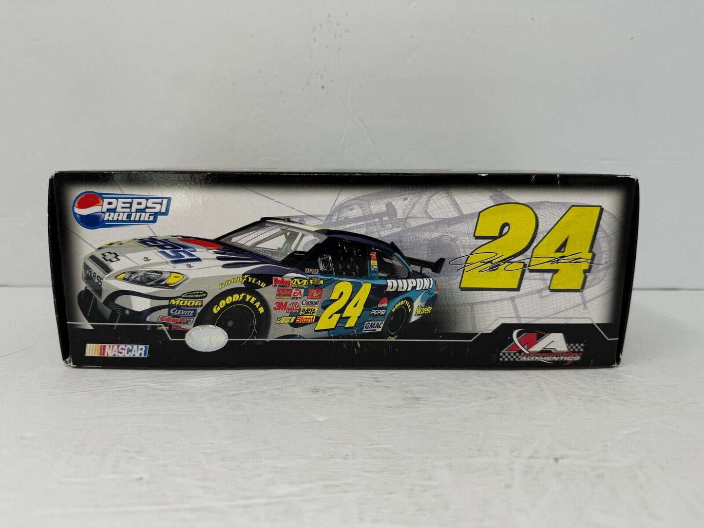 Motorsports Authentics #24 Jeff Gordon Pepsi 2007 Impala SS COT 1:24 Diecast