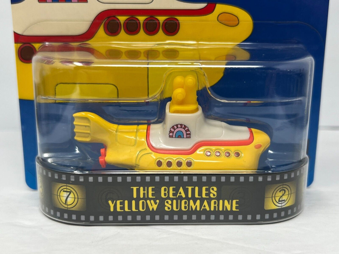 Hot Wheels Retro Entertainment The Beatles Yellow Submarine 1:64 Diecast