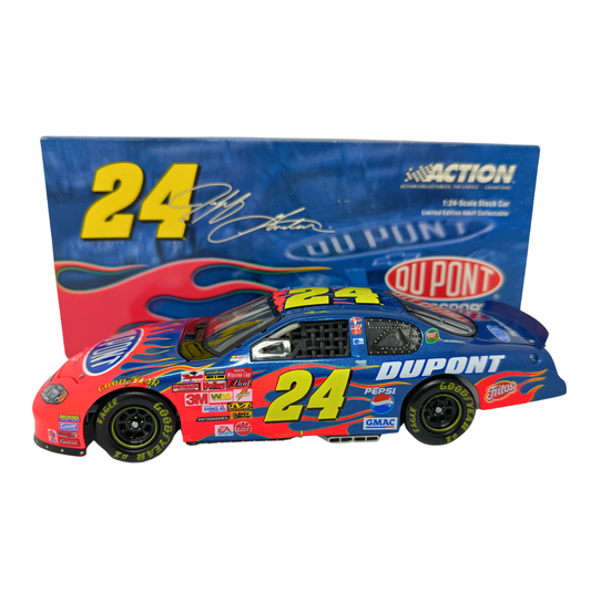 Action Nascar #24 Jeff Gordon DuPont 2003 Chevrolet Monte Carlo 1:24 Diecast