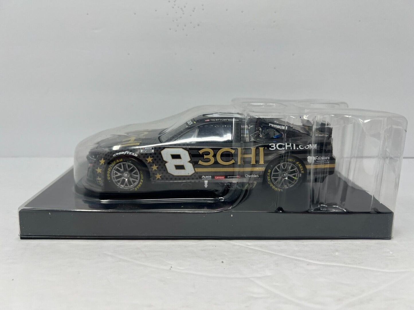 Lionel Nascar #8 Tyler Reddick 3CHI Salutes Win 2022 Camaro ZL1 1:24 Diecast