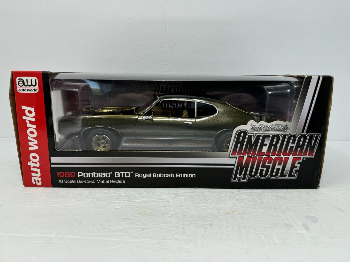 Auto World American Muscle 1969 Pontiac GTO Royal Bobcat 1:18 Diecast