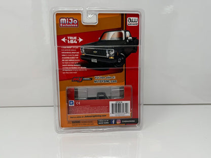 Auto World 1973 Chevy Cheyenne Stepside 1:64 Diecast MiJo Exclusives 1 of 2400