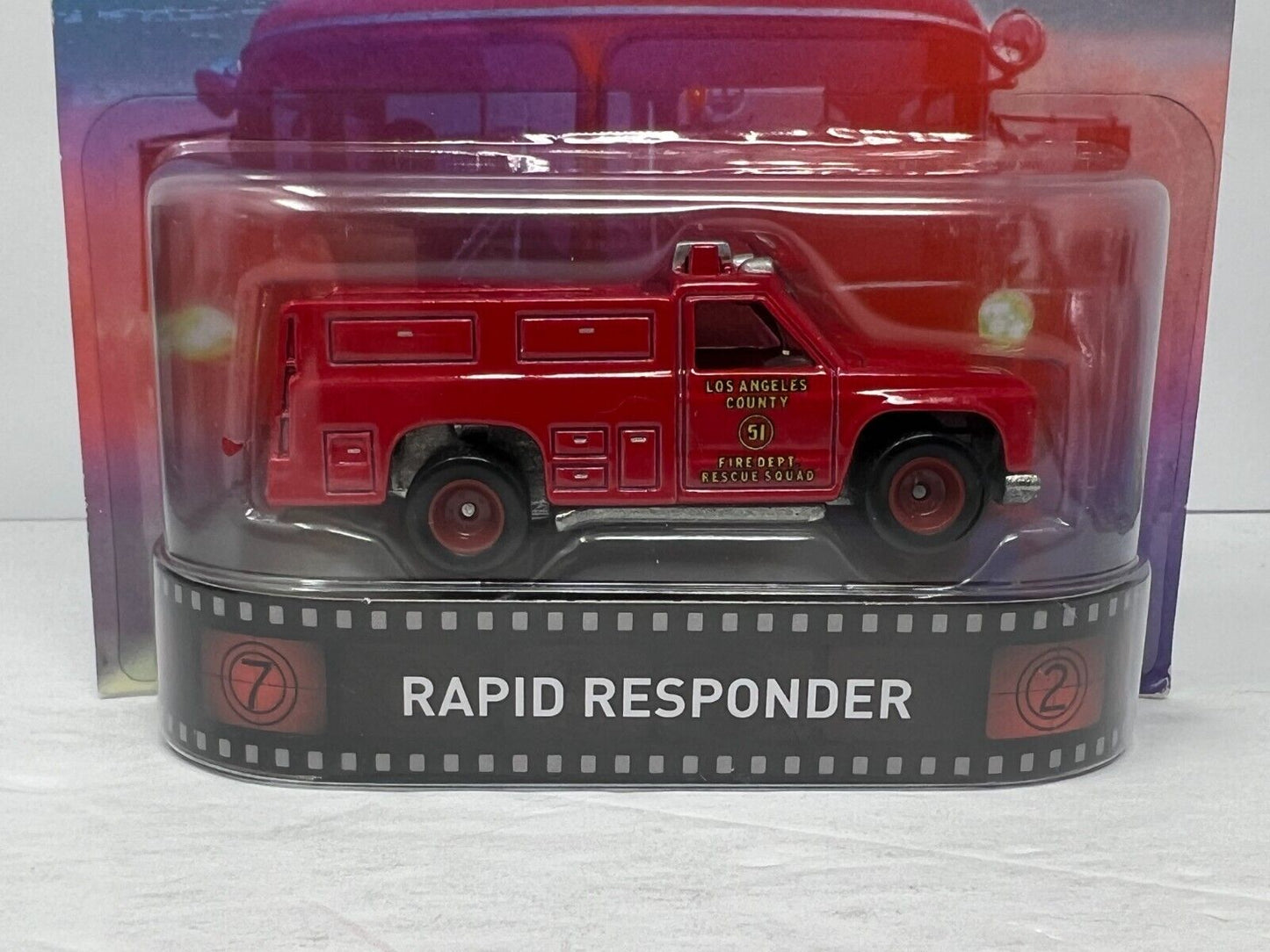 Hot Wheels Retro Entertainment Emergency! Rapid Responder 1:64 Diecast