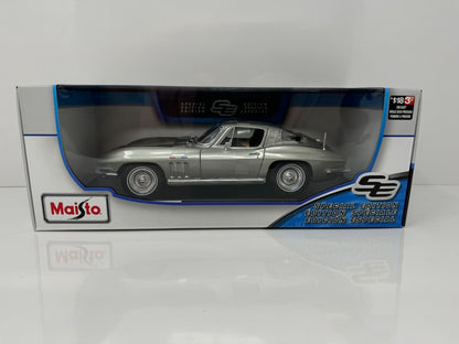 Maisto 1965 Chevrolet Corvette Special Edition 1:18 Diecast