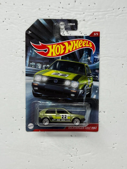 Hot Wheels Street Racers Volkswagen Golf MK2 1:64 Diecast