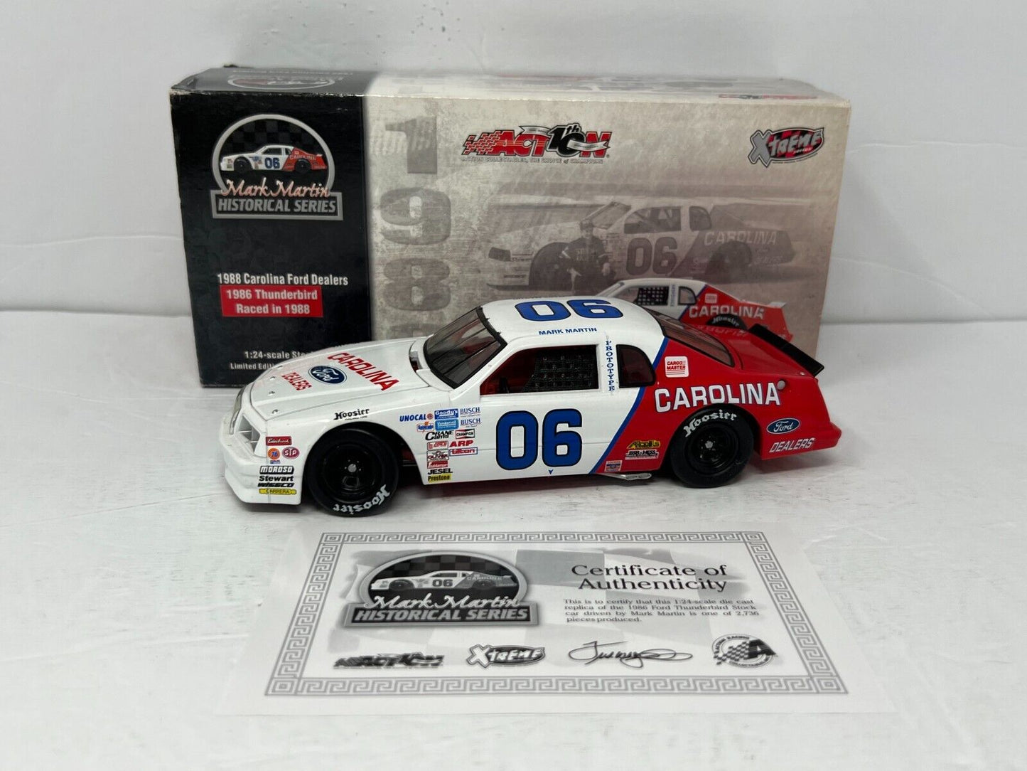 Action Nascar #6 Mark Martin Carolina 1986 Ford Thunderbird Extreme 1:24 Diecast