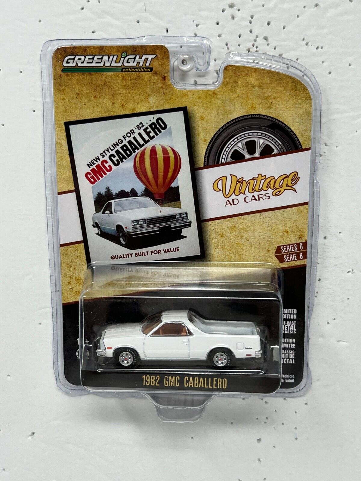 Greenlight Vintage Ad Cars 1982 GMC Caballero 1:64 Diecast