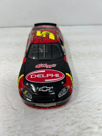 Action Nascar #5 Terry Labonte Kellogg's Delphi 1:24 Diecast Track Signature