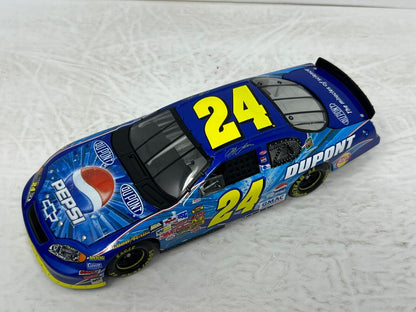 Action Nascar #24 Jeff Gordon Pepsi GM Dealers 2004 Chevy 1:24 Diecast 1 of 504