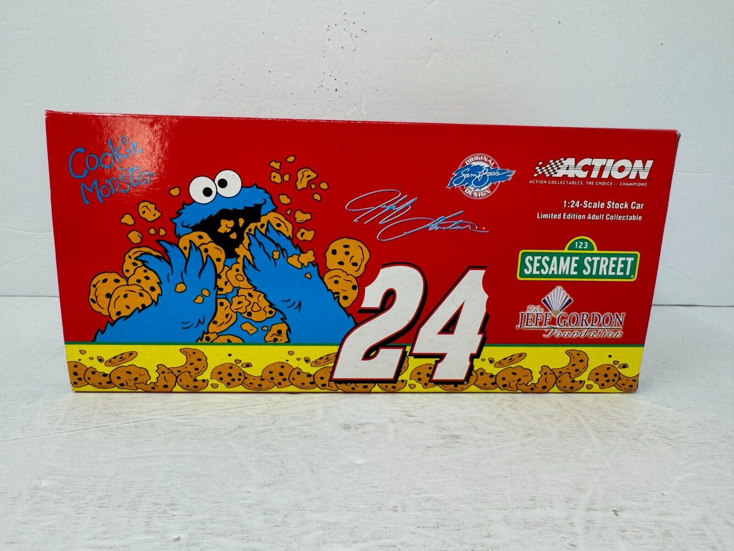 Action Nascar #24 Jeff Gordon Foundation Sesame Street 2003 Chevy 1:24 Diecast