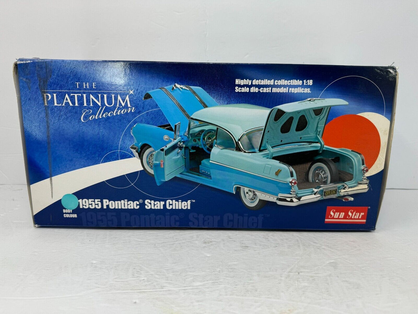 Sun Star 1955 Pontiac Star Chief Hard Top Platinum Collection 1:18 Diecast