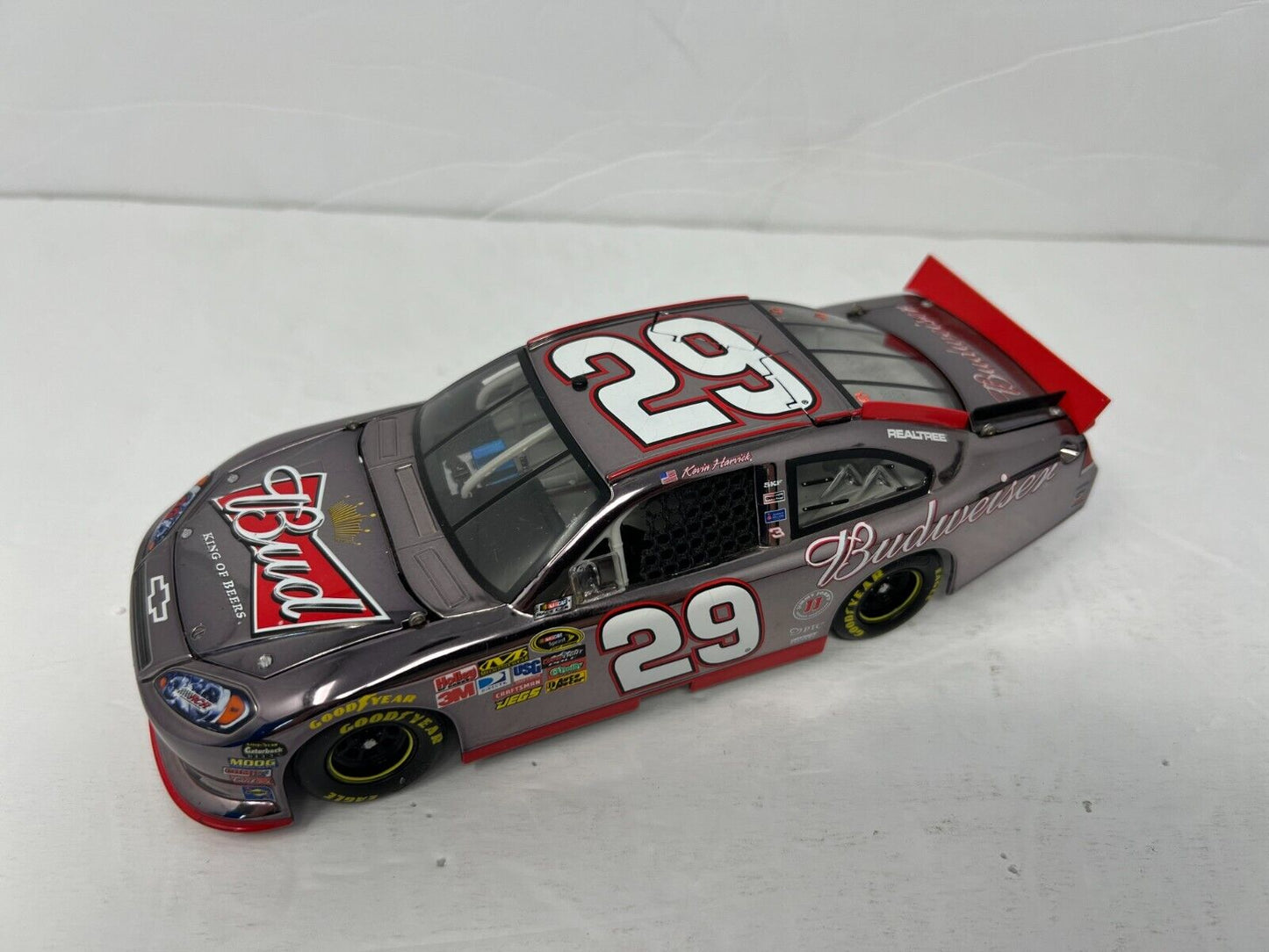 Lionel Nascar #29 Kevin Harvick Budweiser '11 Chevy Impala Gunmetal 1:24 Diecast