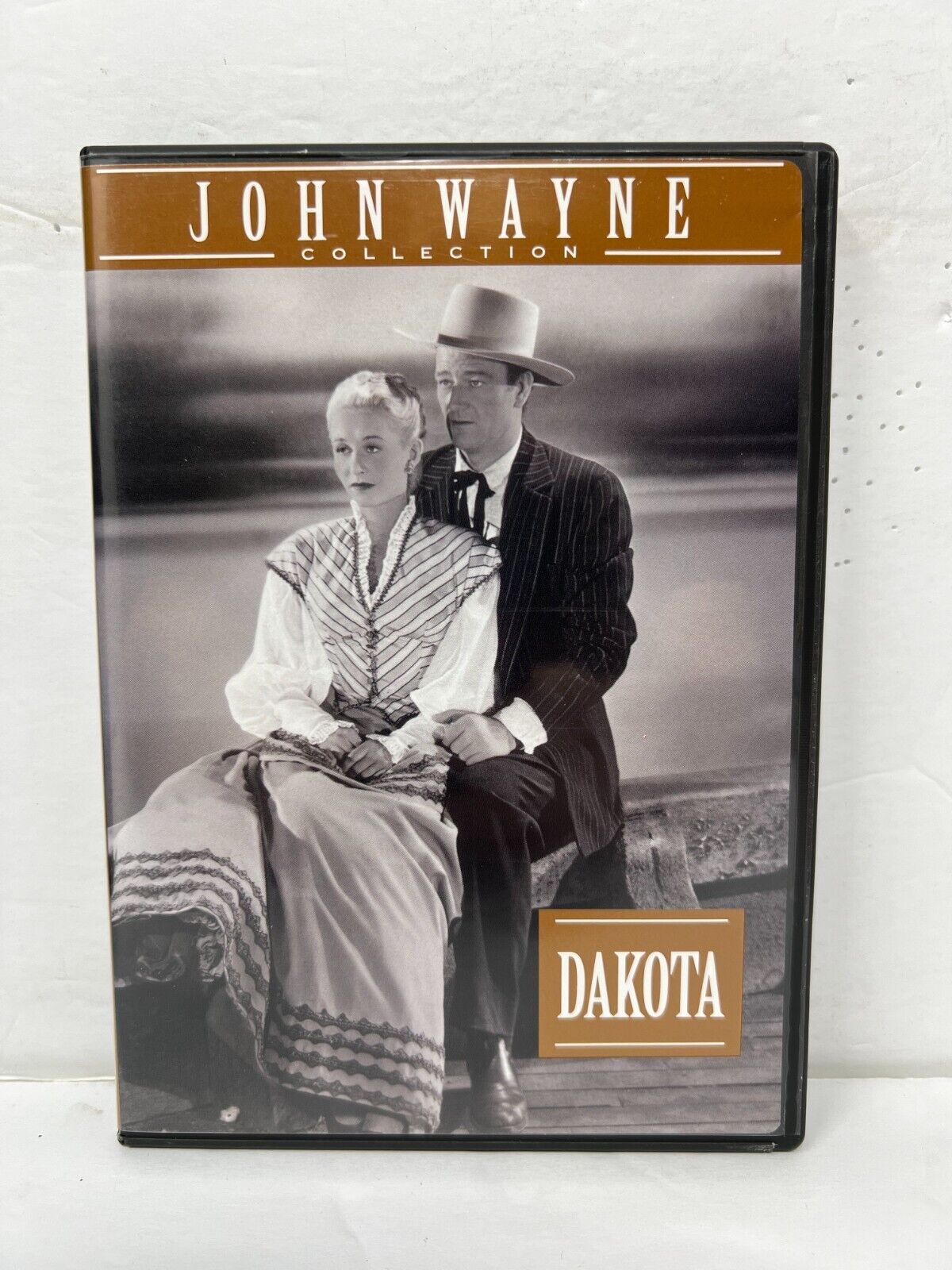 Dakota (DVD) John Wayne Western Good Condition!!!