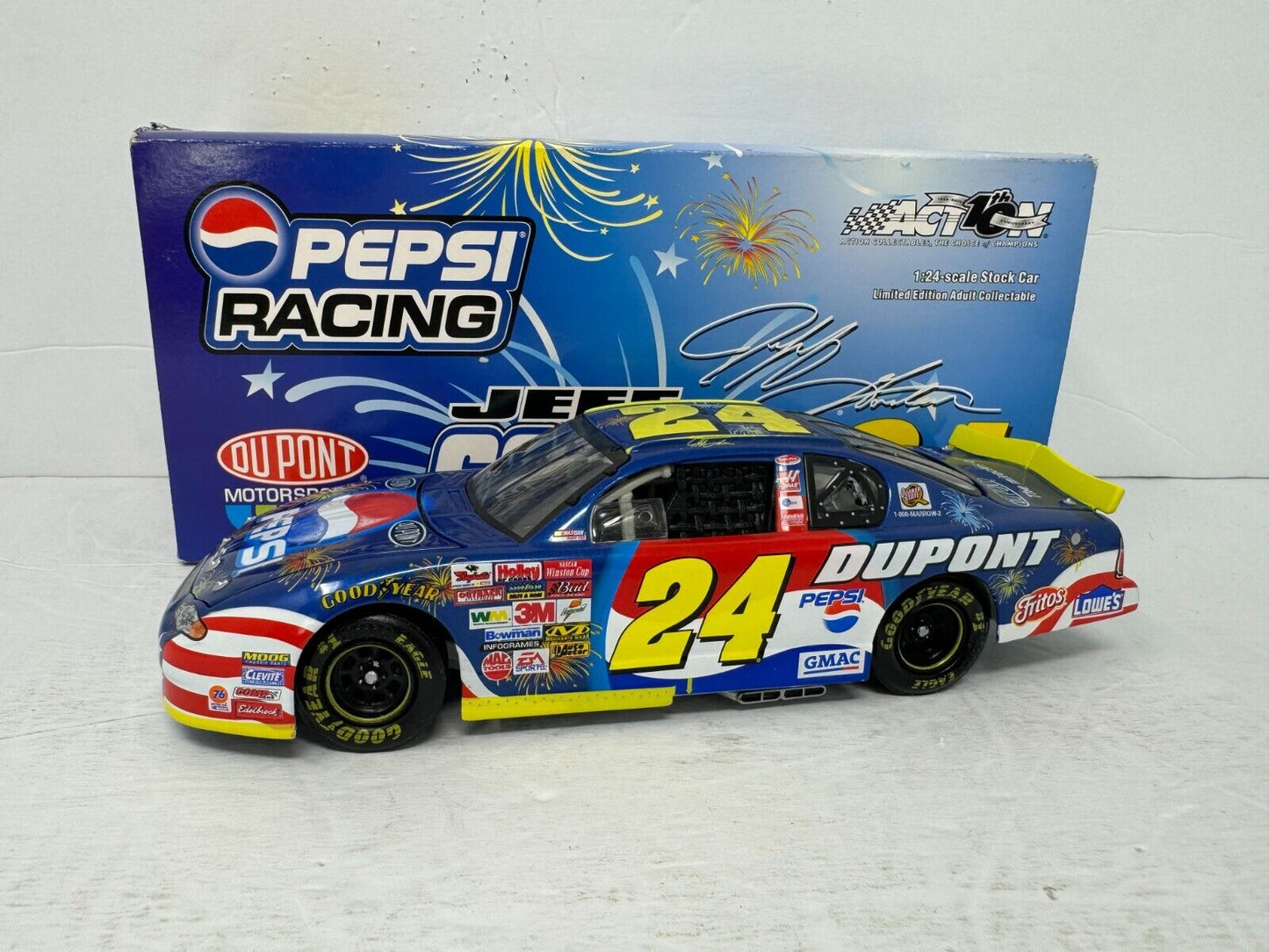 Action Nascar #24 Jeff Gordon DuPont Pepsi Daytona Chevy 1:24 Diecast