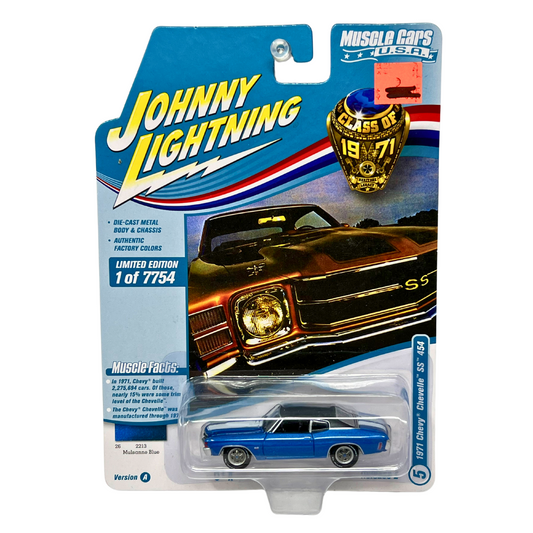 Johnny Lightning Muscle Cars USA 1971 Chevy Chevelle SS 454 1:64 Diecast Ver. A