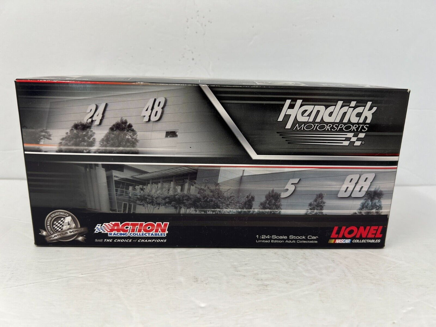 Lionel Nascar #88 Dale Earnhardt Jr. AMP Energy '11 Chevy Flashcoat 1:24 Diecast