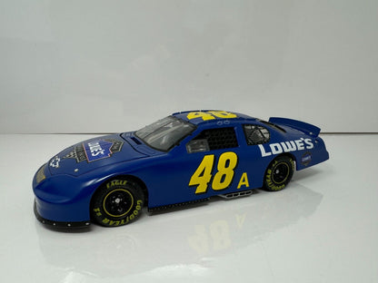 Action Nascar Elite #48 Jimmie Johnson Lowe's Test Car Crew Chief 1:24 Diecast