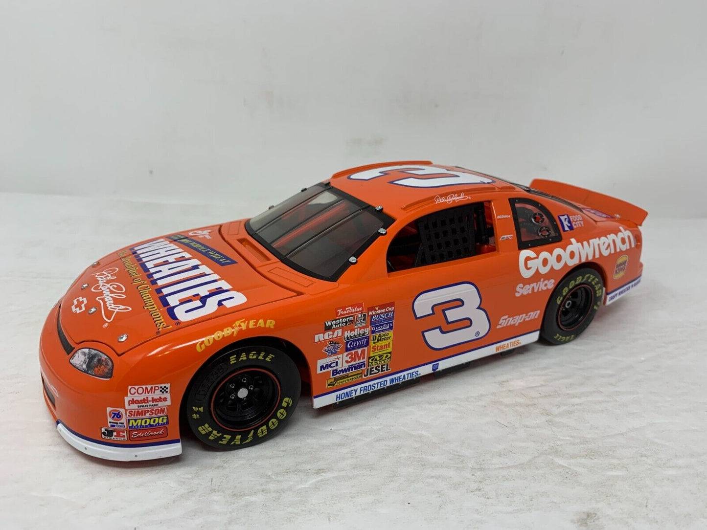 Revell Nascar #3 Wheaties Dale Earnhardt Sr. Chevrolet Monte Carlo 1:18 Diecast