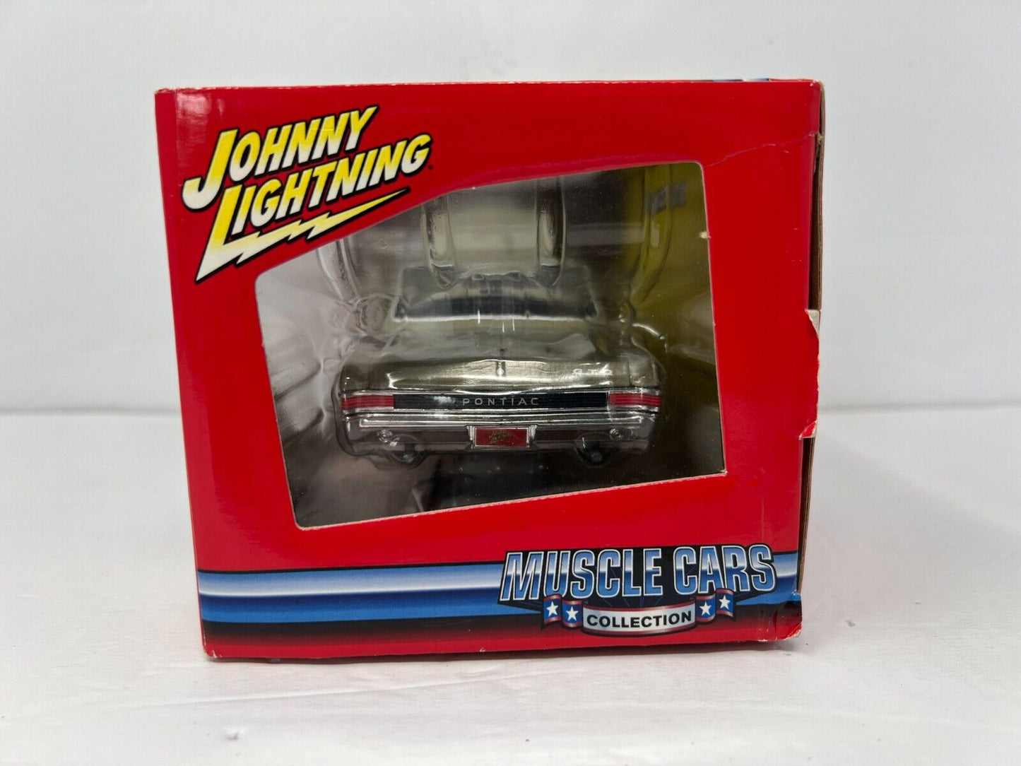 Johnny Lightning 1965 Pontiac GTO Muscle Cars Collection 1:24 Diecast Metal Body