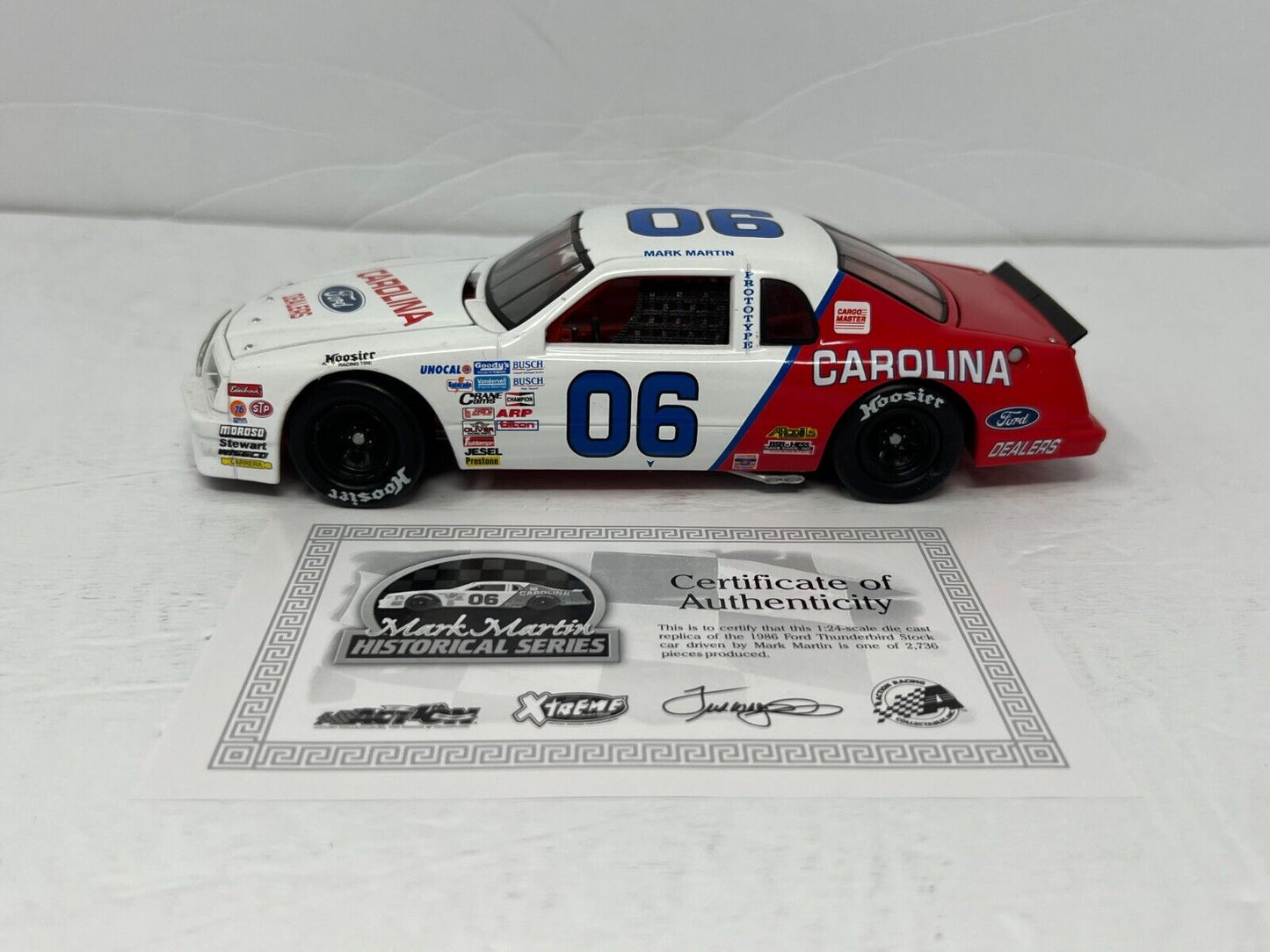 Action Nascar #6 Mark Martin Carolina 1986 Ford Thunderbird Extreme 1:24 Diecast