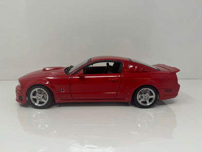 Team Caliber Roush Performance Stage 3 2005 Ford Mustang 1:18 Diecast