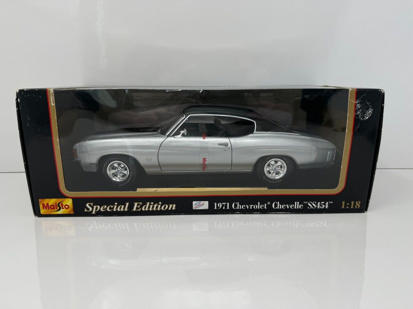 Maisto 1971 Chevrolet Chevelle SS454 Special Edition 1:18 Diecast