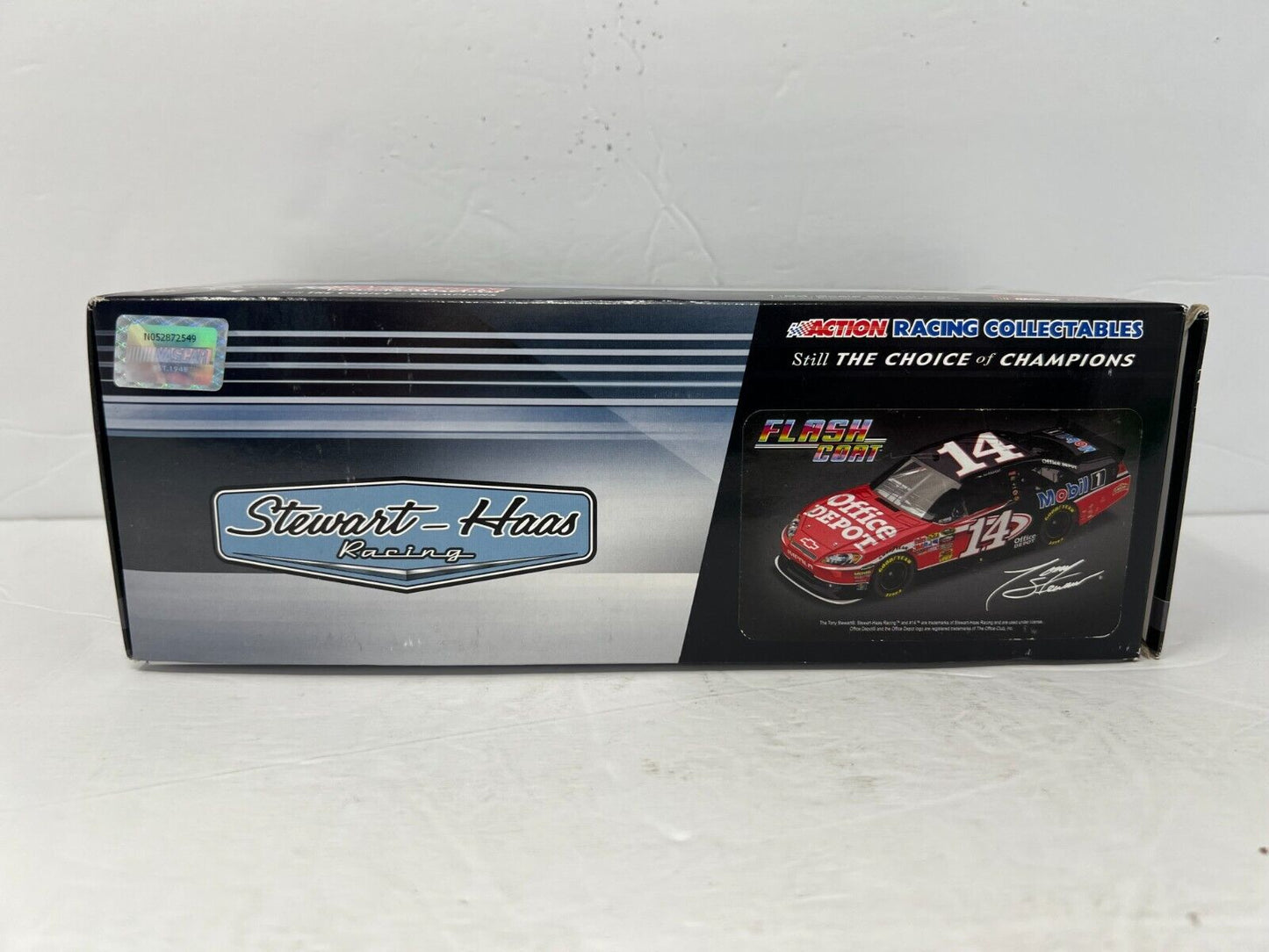 Lionel Nascar #14 Tony Stewart Office Depot 2011 Impala Flashcoat 1:24 Diecast