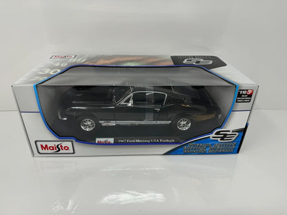 Maisto 1967 Ford Mustang GTA Fastback Special Edition 1:18 Diecast