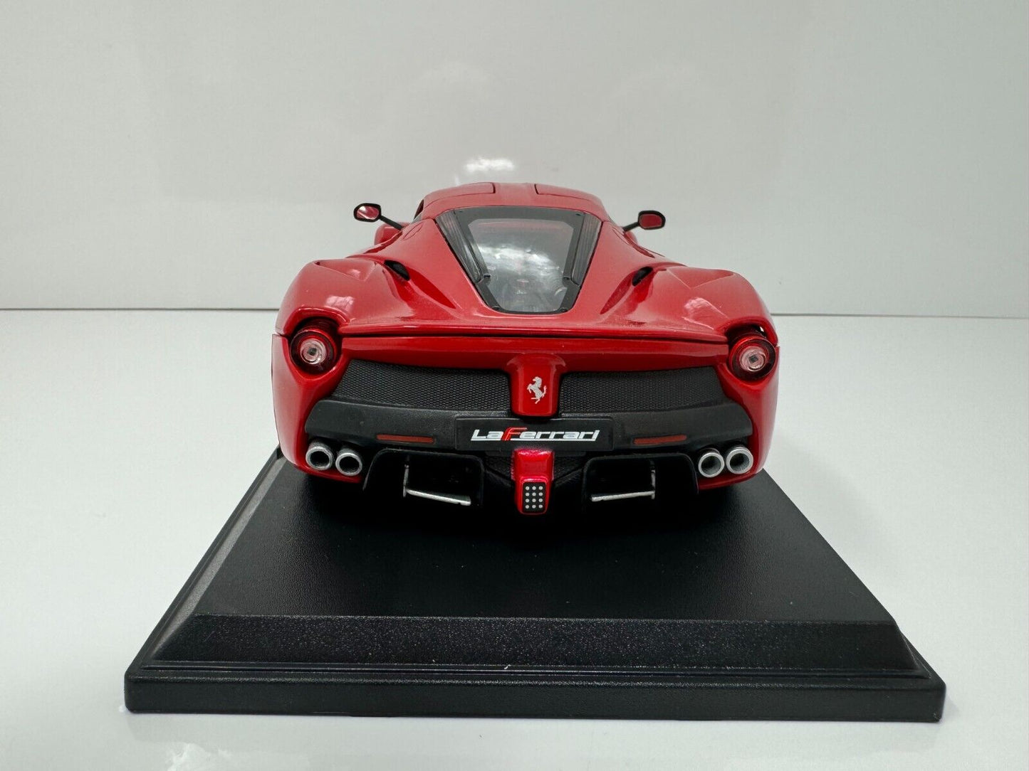 Maisto Ferrari Laferrari Special Edition 1:18 Diecast