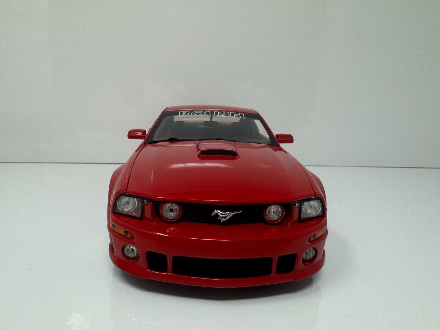 Team Caliber Roush Performance Stage 3 2005 Ford Mustang 1:18 Diecast