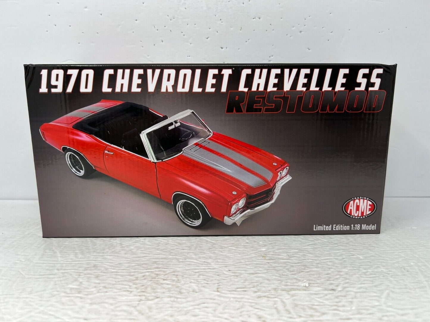 ACME 1970 Chevrolet Chevelle SS Restomod Red Limited Edition 1:18 Diecast