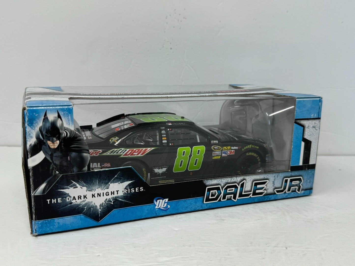 Lionel Nascar #88 Dale Earnhardt Batman Dark Knight 2012 Chevy 1:24 Diecast