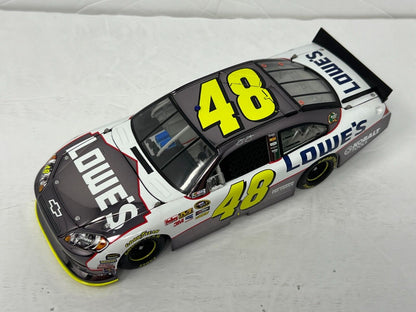 Lionel Nascar #48 Jimmie Johnson Lowe's 2011 Chevy Impala Gunmetal 124 Diecast