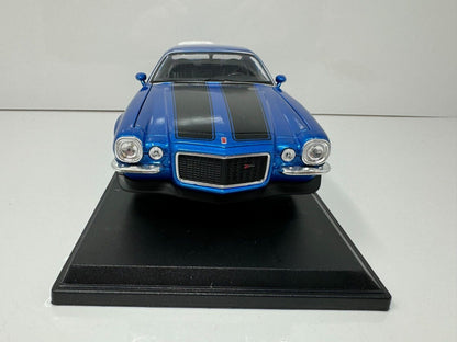 Maisto 1971 Chevrolet Camaro Special Edition 1:18 Diecast Blue