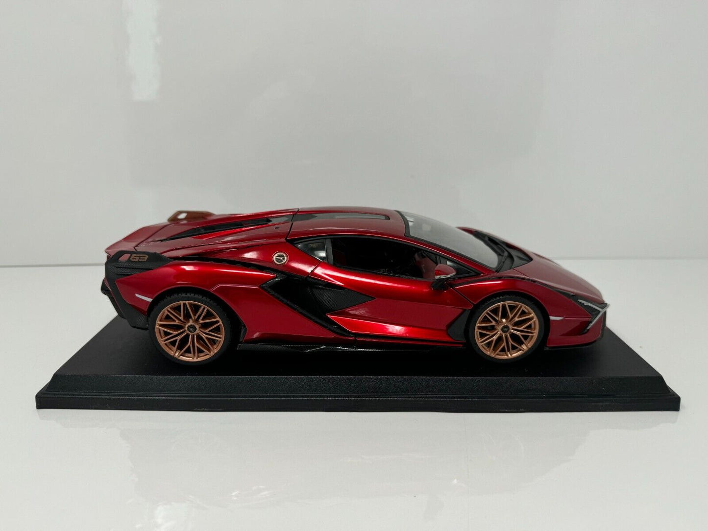 Maisto Lamborghini Sian FKP 37 Special Edition 1:18 Diecast Red Color