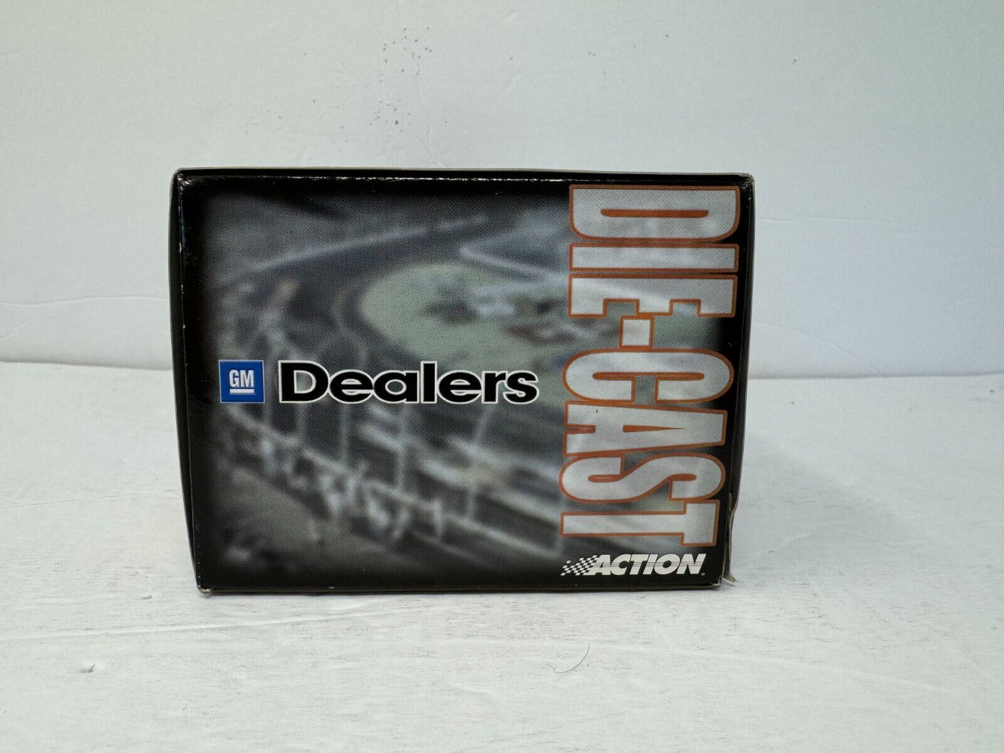 Nascar #24 Jeff Gordon Dupont Victory Lap Monte Carlo GM Dealers 1:24 Diecast