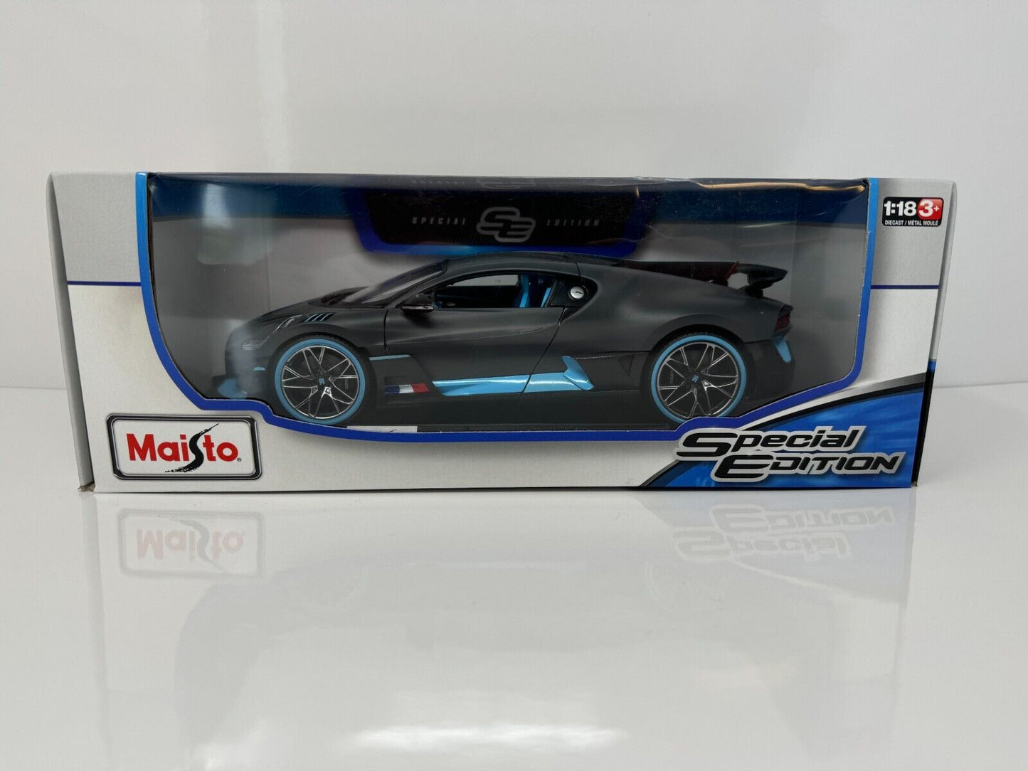 Maisto Bugatti Divo Special Edition 1:18 Diecast