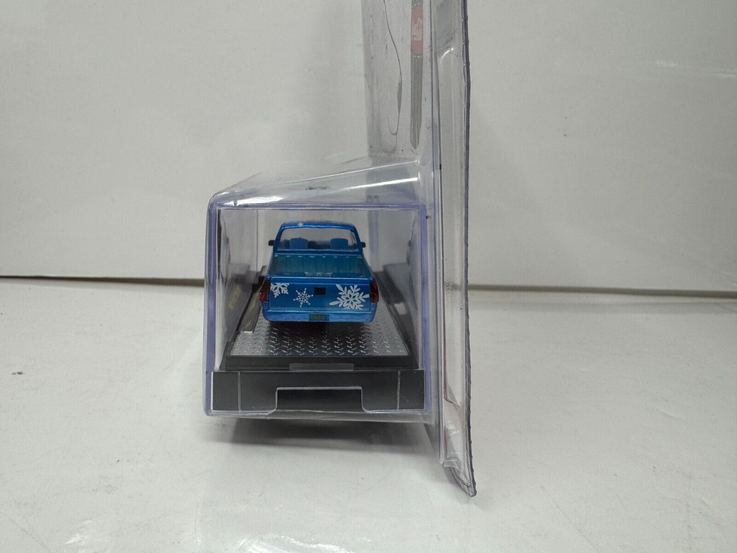 44400037