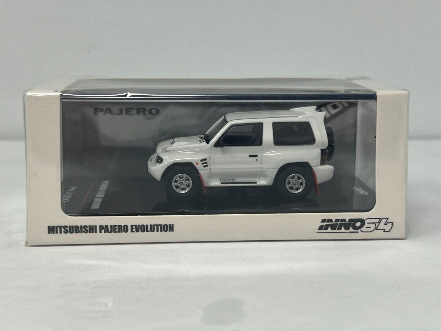 Innovative Service Mitsubishi Pajero Evolution 1:64 Diecast