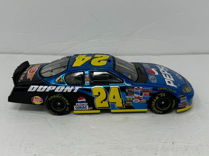 Action Nascar #24 Jeff Gordon Pepsi 2005 Monte Carlo Color Chrome 1:24 Diecast