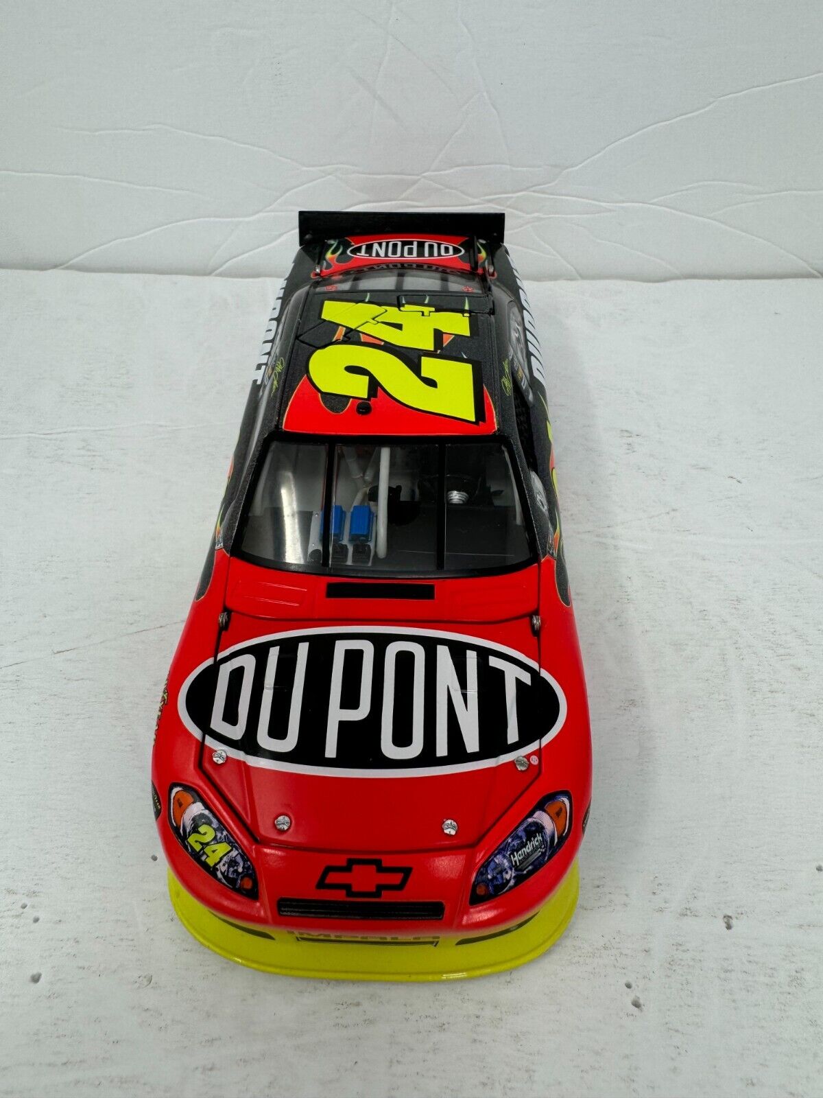 Action Nascar #24 Jeff Gordon DuPont 2011 Impala Flashcoat Color 1:24 Diecast