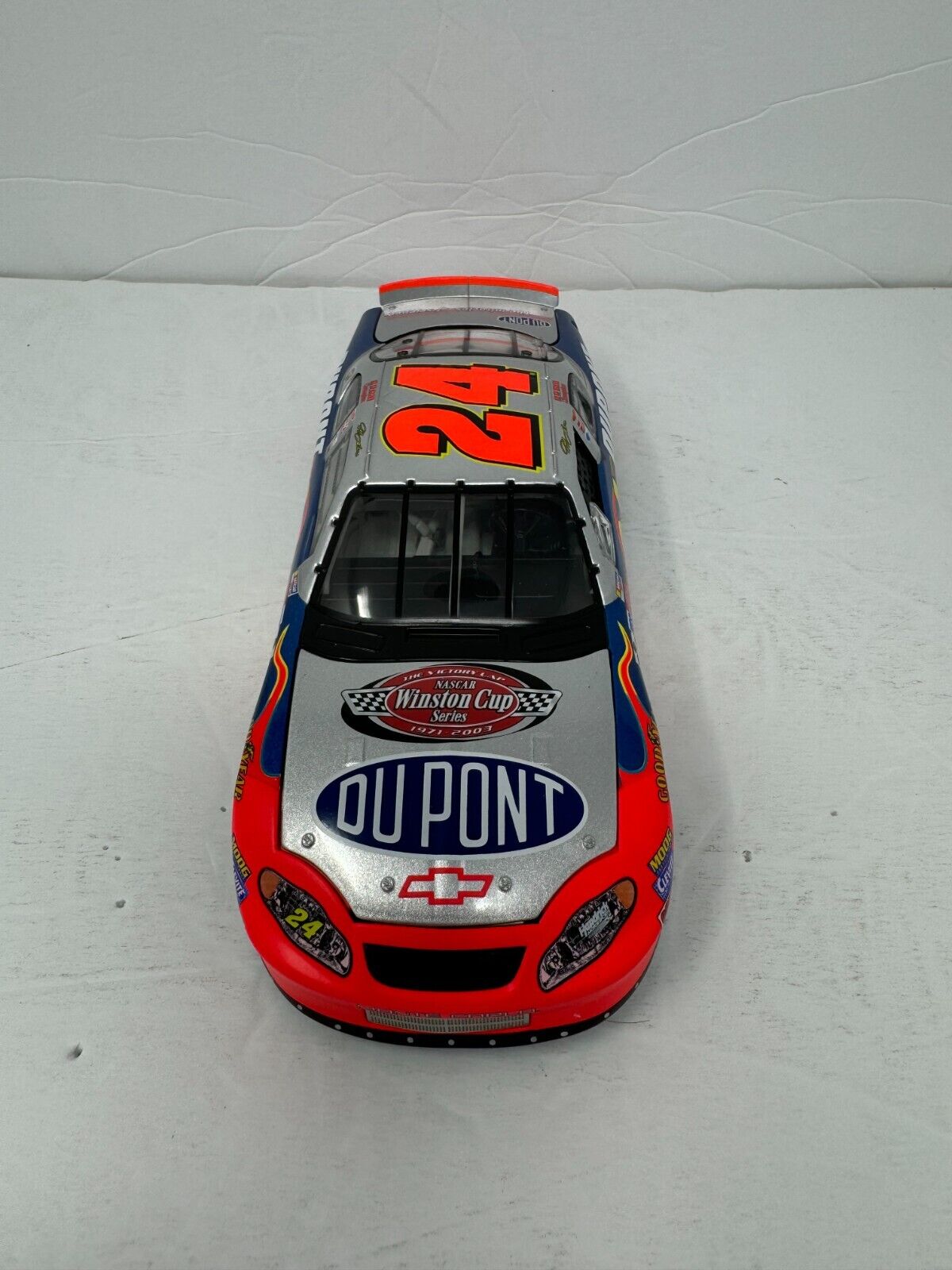 Nascar #24 Jeff Gordon Dupont Victory Lap Monte Carlo GM Dealers 1:24 Diecast