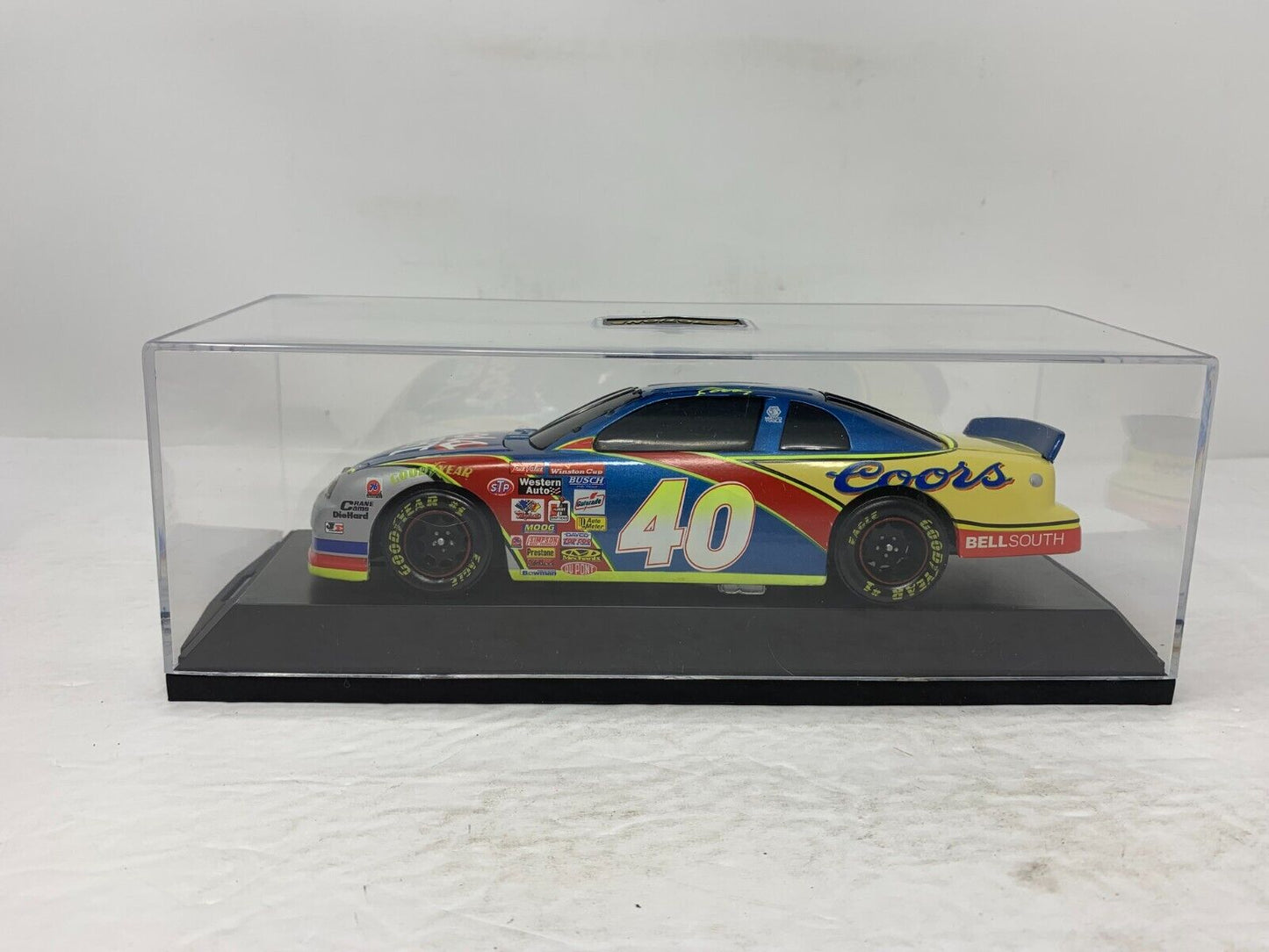 Action Nascar #40 Robby Gordon Coors 1997 Monte Carlo BANK 1:24 Diecast