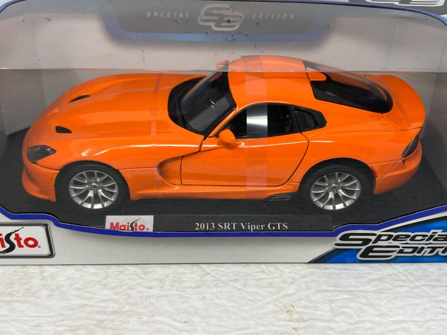 Maisto 2013 SRT Viper GTS Special Edition 1:18 Diecast