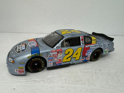 Action Nascar #24 Jeff Gordon DuPont NASCAR 2000 Chevy Monte Carlo 124 Diecast