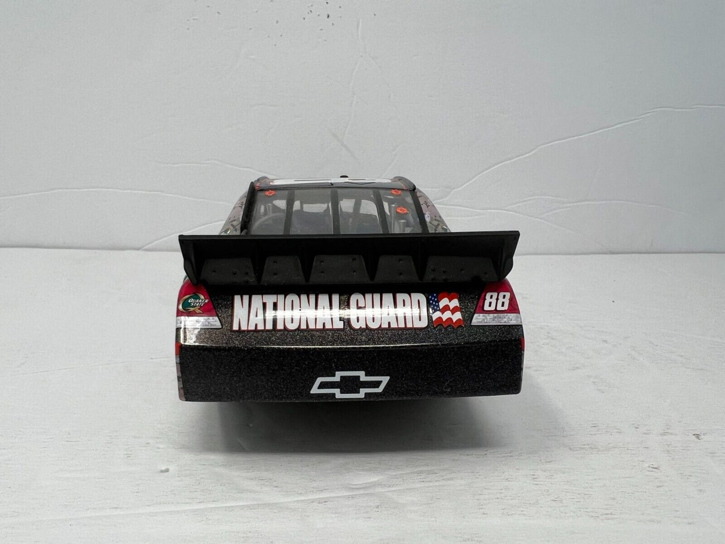 Lionel Nascar #88 Dale Earnhardt Jr. National Guard Flashcoat 1:24 Diecast